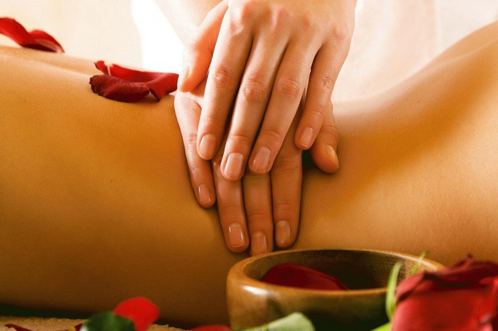 Tantric Massage-ConfidentLovers.com